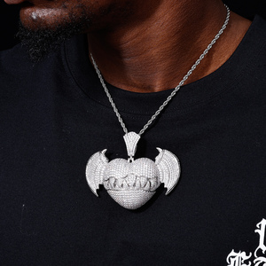 <span class=keywords><strong>Les</strong></span> <span class=keywords><strong>Sept</strong></span> Pêchés capitaux - Collier pendentif Cœur de la cupidité en laiton plaqué or 18 carats avec diamants CZ AAAAA, style Iced Out, breloque Cœur du Diable - Product Image 4