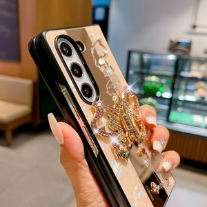 Ins Creative Téléphone Cas clair Femmes De Luxe avec Papillon Pliant Stand Anneau Titulaire Électrolytique Pour <span class=keywords><strong>Samsung</strong></span> <span class=keywords><strong>zfold</strong></span> <span class=keywords><strong>3</strong></span> 4 5 6 - Product Image 6