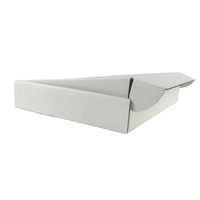 Boîtes d'expédition en carton ondulé imprimées de qualité supérieure, avec pelliculage brillant/mat, gaufrage et revêtement UV pour l'emballage de chaussures et de vêtements.
