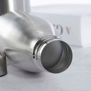 2026 Very New 304 Double Wall Vacuum Insulated Stainless Steel Water <b>Bottle</b> for Business Gifts Customizable Logo Color - Product Image 6