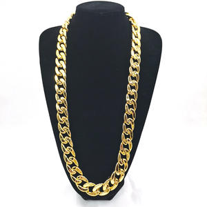 <span class=keywords><strong>Cadena</strong></span> Cubana Unisex <span class=keywords><strong>de</strong></span> Tungsteno Chapada en Oro <span class=keywords><strong>de</strong></span> 2 <span class=keywords><strong>cm</strong></span> <span class=keywords><strong>de</strong></span> Ancho, Personalizada, <span class=keywords><strong>de</strong></span> Alto Rendimiento, para Suministro Transfronterizo <span class=keywords><strong>de</strong></span> Accesorios - Product Image 6