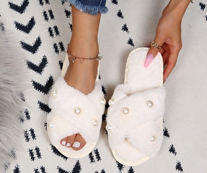 High Quality Wholesale TPR Sole Pearl Cotton <b>slippers</b> Artificial <b>Fur</b> Casual Outdoor <b>slippers</b> With Good Product Quality - Product Image 5
