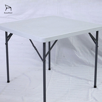Table pliante portable en plastique, robuste et durable, idéale pour les pique-niques et activités de plein air (vente en gros)