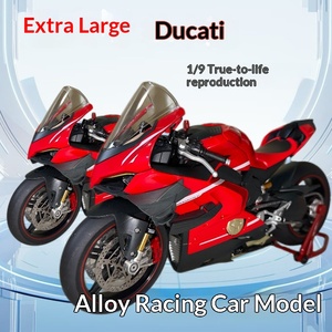 Modèle de locomotive ultra léger en alliage de carbone Ducati [Collection artisanale] 1/6, très grand format - Product Image 3