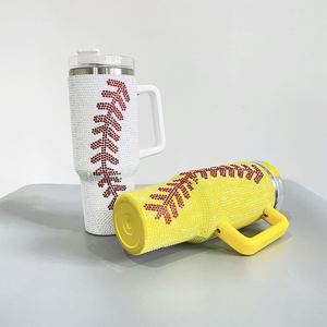 Vaso térmico de viaje con diseño de béisbol y diamantes de imitación, con pajita, a la moda - Product Image 4