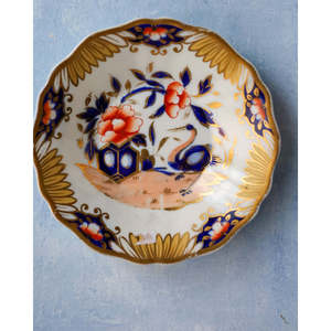 Set di Tre Tazze per Tè e Cioccolata in Porcellana Dipinta a Mano Oro e Rosso - Product Image 6