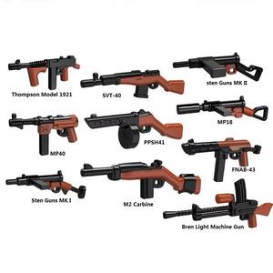 Ensemble de blocs de construction en plastique Thompson Model 1921 SVT-40 Sten Guns MP40 PPSH41 FNAB-43, jouet DIY pour enfants - Product Image 1