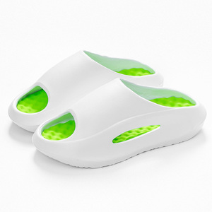 <span class=keywords><strong>2026</strong></span> Yeni Moda Yazlık Dış Mekan Giysisi Kalın Taban Kaymaz Erkek Spor Pantufa Terlik Hafif Rahat Terlikler - Product Image 2