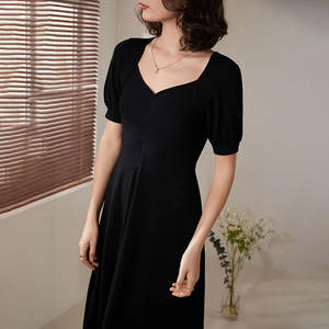Haute qualité femmes élégant pull décontracté robe respirant tricots genou longueur à manches courtes robe d'été - Product Image 3