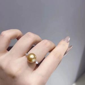 Anillo Versátil de Perla Natural Dorada, Plata Pura, Estilo Occidental, 11-10, Redondo, Ligeramente Imperfecto, Hermoso - Product Image 1