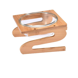 Comedero elevado de madera para mascotas con base antideslizante y tazón extraíble para alimentar gatos y perros - Product Image 5