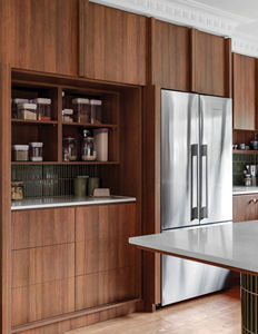 Gabinetes de Cocina Modernos de Mediados de Siglo Vermonhouzz, Madera de <span class=keywords><strong>Nogal</strong></span> Oscuro, Isla con Estantes Abiertos, Cajones con Cierre Suave para Construcción de Cocinas - Product Image 4