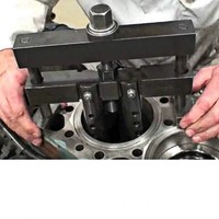Outil de démontage et de maintenance pour le retrait des chemises de cylindre de moteur diesel CAT Cummins Volvo Mack PT-6400C