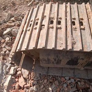 Offre Spéciale : Excavatrice d'occasion Kobelco SK140 du Japon, mini-pelle sur chenilles de 14 tonnes, hydraulique, avec moteur, pompe et boîte de vitesses Mitsubishi importés (conforme EPA) - Product Image 6