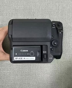 Videocamera Digitale 4K <span class=keywords><strong>Canon</strong></span> <span class=keywords><strong>C70</strong></span> Usata per Riprese Video Professionali con Attacco RF - Vendita all'Ingrosso - Product Image 5