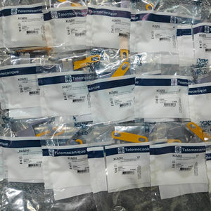 Capteurs Telemecanique neufs et originaux SC650AB00RF Hyde Park Capteurs à ultrasons SC650 Cylindriques M18 SC650AB00S SC650AB00AFFP - Product Image 6