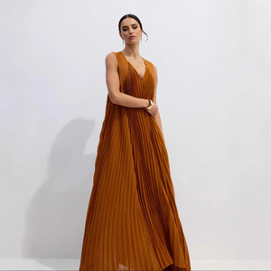 Robe de soirée longue plissée asymétrique dos nu taille empire avec superposition transparente couleur unie pour femme – Tenue de soirée estivale - Product Image 3