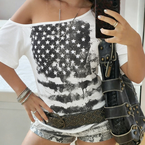 เสื้อยืดสาวฮอตสไตล์สตรีท พิมพ์ลายดาว เซ็กซี่ ไหล่ตก ทรงหลวม ใส่แล้วดูผอมเพรียว ใช้งานได้หลากหลาย เสื้อลำลอง - Product Image 3