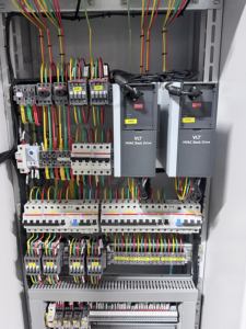 Panneau de commande/cellule de commande basse tension de la série XL-21 personnalisable de qualité supérieure pour les systèmes de distribution d'énergie industrielle - Product Image 4