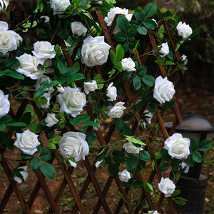 ดอกกุหลาบประดิษฐ์แบบแขวนผนัง ตกแต่งภายในและภายนอกอาคาร ใบไม้เสมือนจริง สำหรับงานแต่งงานและตกแต่งบ้าน - Product Image 1