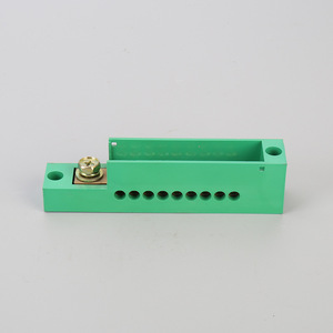 กล่องรวมสายไฟแบบชั้นเดียว 9 ตำแหน่ง ขั้วต่อสกรูสีเขียว IP44 บล็อกขั้วต่อสำหรับการวัดค่า - Product Image 1