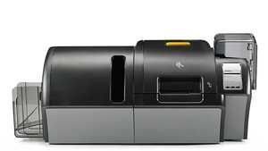 Imprimante de cartes d'identité à transfert inverse Zebra ZXP Série 9 avec lamination, impression recto-verso, couleur ou monochrome, 190 cartes/h, 300 dpi, 20 kg - Product Image 4