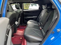 Livraison Rapide 2022 Changan UNI-V Version Sport Haute Performance Haute Qualité Pack Cadeau Utilisateur Voiture Essence pour l'Afrique