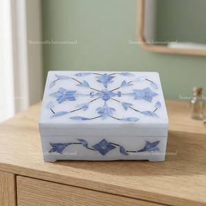 Boîte à bijoux rectangulaire en marbre avec incrustation florale bleue pour le rangement - Product Image 3
