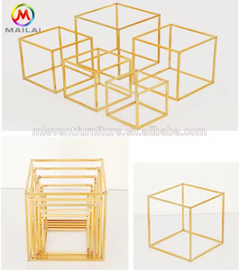 Ensemble de 4 pots décoratifs en fer forgé en forme de tournesol pour mariages et événements extérieurs - Nouvelle Arrivée - Product Image 4