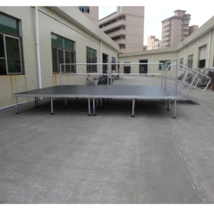 Escenario Musical Portátil Resistente para Eventos y Festivales al Aire Libre, Fácil de Montar y Desmontar, Construcción de Aluminio y Madera, Sin Electricidad - Product Image 3