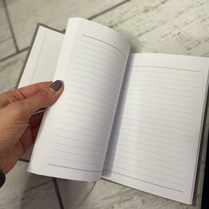 Quaderno in velluto A5 con copertina rigida personalizzabile con Anti spurgo attraverso pagine a righe punteggiate vuote come regalo per damigella d'onore - Product Image 6