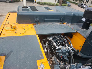 รถขุดไฮดรอลิกแบบตีนตะขาบมือสอง ยี่ห้อฮุนได รุ่น 375LVS น้ำหนัก 37 ตัน เครื่องยนต์ฮุนได ระบบควบคุม PLC ปั๊มไฮดรอลิก รถตักหลังขุด  มอเตอร์ เกียร์บ็อกซ์ เกียร์ - Product Image 6