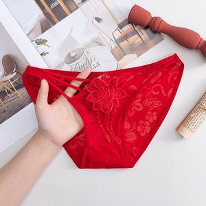 Frauen Red Mid-Waist Pure Knitted Bikini Höschen geboren im Jahr des Ochsen viel Glück Ehe Briefs ODM Supply - Product Image 2