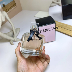 Stock américain de 100 ml de <span class=keywords><strong>parfum</strong></span> de luxe pour femmes, Cologne longue durée, 11 parfums en gros - Product Image 2