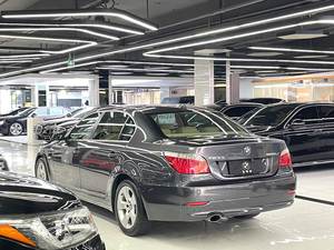 BMW 520Li 2010 2.0L 6AT 5 places – Berline de luxe allemande d'occasion haut de gamme, véhicule spacieux pour cadres, destiné aux acheteurs internationaux - Product Image 5
