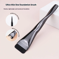 Kuas Foundation Cair Kepala Datar Gagang Plastik Hitam Bulu Sintetis Super Lembut Tidak Menyerap Ringan Kuas Makeup Tanpa Sambungan