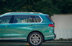 Grosir Pabrik vinil bungkus mobil hijau Malachite logam cair mengkilap HD hewan peliharaan untuk gulungan bodi mobil - Product Image 6