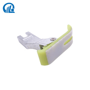 Prensatelas Yitang Mt-18 P.T.F.E. Accesorio para máquina de coser plana para equipos de procesamiento de prendas - Product Image 3