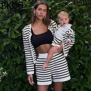 Set di Shorts Patchwork a vita alta <span class=keywords><strong>Cardigan</strong></span> stampato Zebra alla moda da donna abiti in maglia a righe con 2 pezzi - Product Image 6