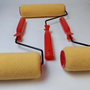 Rouleau de peinture de Type de verrouillage à vis de 7 pouces tissu polyester de couleur pêche jaune avec poignée en PP de couleur rouge ensemble de pinceaux de rouleau de peinture - Product Image 5