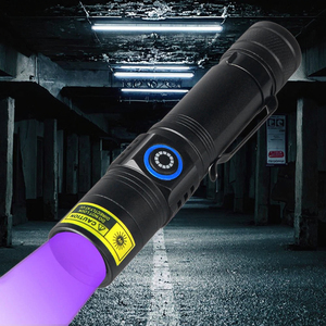 <span class=keywords><strong>Torcia</strong></span> UV Ricaricabile Portatile 15W, Luce Nera 365nm/395nm LED Verde, Rilevatore Fluorescente in Lega di Alluminio IP65 con Fascio Regolabile - Product Image 1