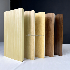 Panneau mural <span class=keywords><strong>en</strong></span> <span class=keywords><strong>PVC</strong></span> imitation bois imperméable à installation rapide pour la rénovation intérieure moderne, revêtement décoratif pour bureaux et magasins - Product Image 1