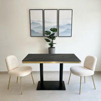 Table et chaises de salle à manger en marbre et alliage d'aluminium avec bord doré, style luxe léger pour restaurant occidental et hôtel