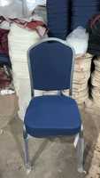 Chaises de banquet empilables en métal robustes de style ferme pour l'extérieur, idéales pour les restaurants, événements, mariages et hôtels (vente en gros)