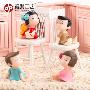 Figurine de couple de dessin animé Dp, mini décoration pour centre de table de mariage, matériau PVC - Product Image 1