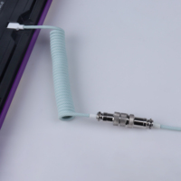 Câble USB-C enroulé Macaron pour clavier mécanique de jeu avec rétroéclairage RVB et fonction Plug & Play