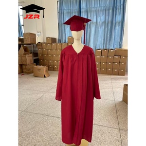 Conjunto de Toga y Birrete de Graduación Mate para Adultos con Borla y Adorno del Año para Graduados Universitarios - Product Image 4