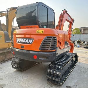 Mini-excavatrice sur chenilles Doosan DX60 d'occasion de 6 tonnes avec moteur Laidong et composants Eaton Haute efficacité à vendre - Product Image 3