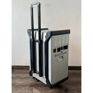 Batterie portable grande capacité 5000W 10KWH au lithium fer phosphate pour usage domestique, panneau solaire MPPT pour recharge de véhicules en extérieur - Product Image 4