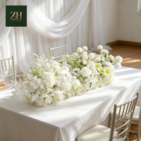 Décoration de table en fleurs artificielles roses rouges romantiques modernes pour les fêtes et les événements